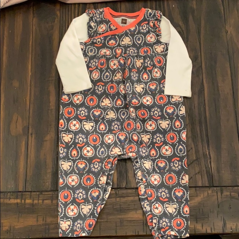 Tea romper